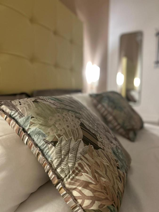 Bed and Breakfast Tiziana'S House Salerno Exterior foto