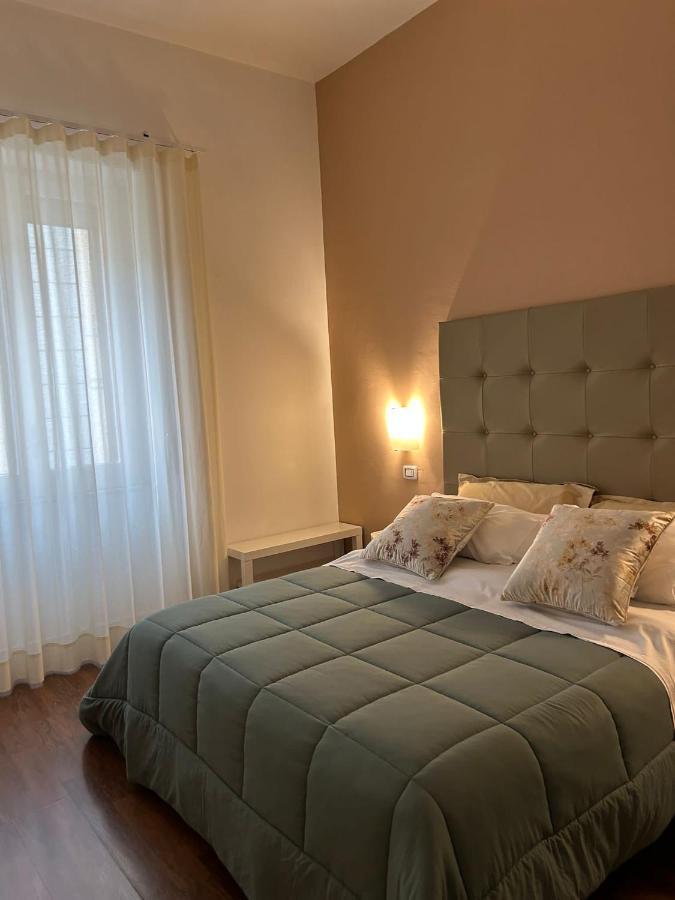 Bed and Breakfast Tiziana'S House Salerno Exterior foto