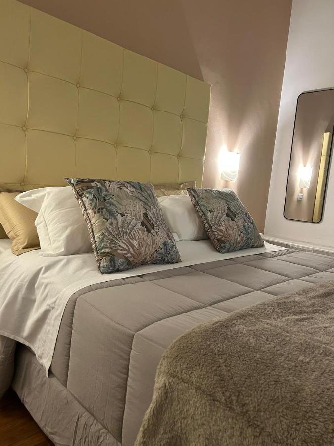 Bed and Breakfast Tiziana'S House Salerno Exterior foto
